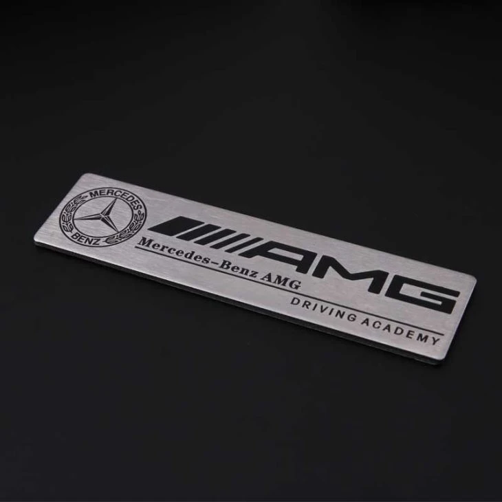 ตราสัญลักษณ์ AMG
