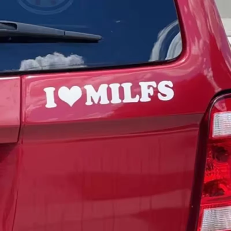 ฉันรักสติ๊กเกอร์ติดรถของ MILFs