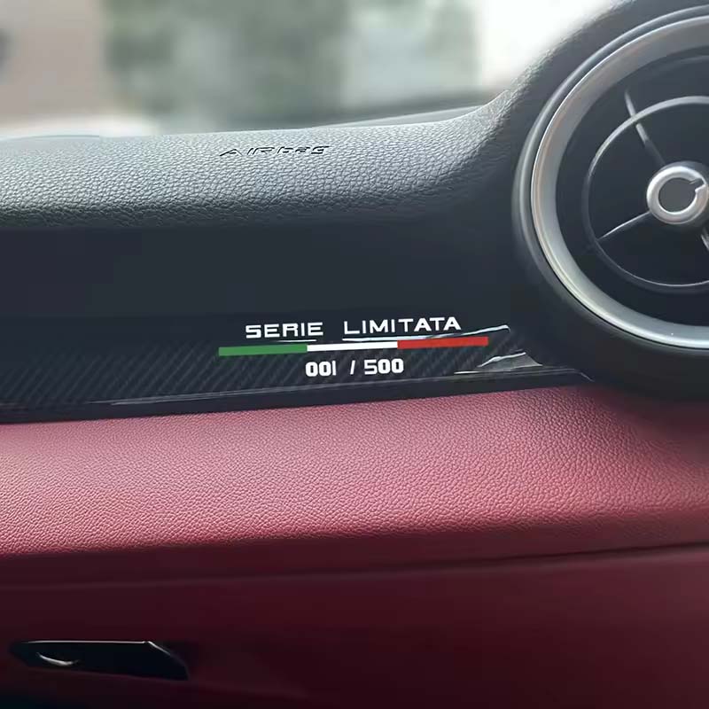 สติกเกอร์รุ่น ConsoleLimited สำหรับ Alfa Romeo