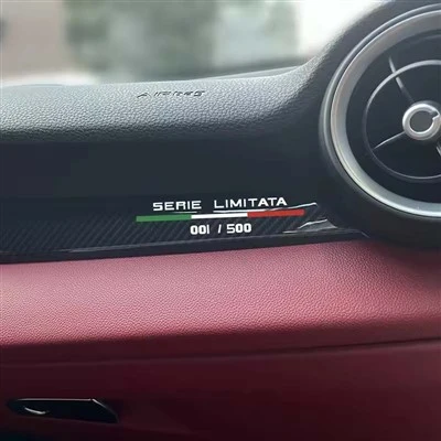 สติกเกอร์รุ่น ConsoleLimited สำหรับ Alfa Romeo